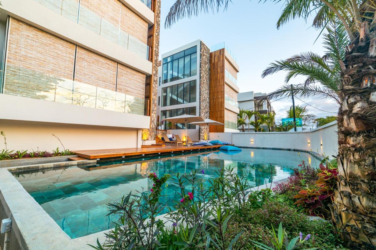 One Bay Residence Unit 15 - Penthouse With Private Roof Top, Jacuzzi And Sea View Гран-Бе Екстер'єр фото